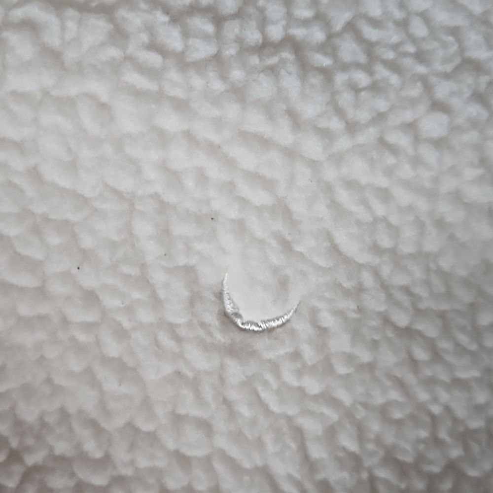 Zyia Active White Flying V Fleece Jacket - Picture 6 of 9